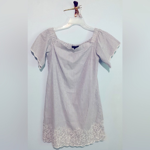 Women’s Banana Republic 100% Cotton Blue White Striped off the shoulder Dress 6 - Picture 1 of 7